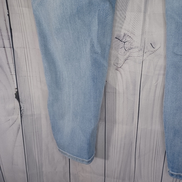 Torrid High Rise Curvy Faded Blue Women's Jeans - Picture 12 of 13